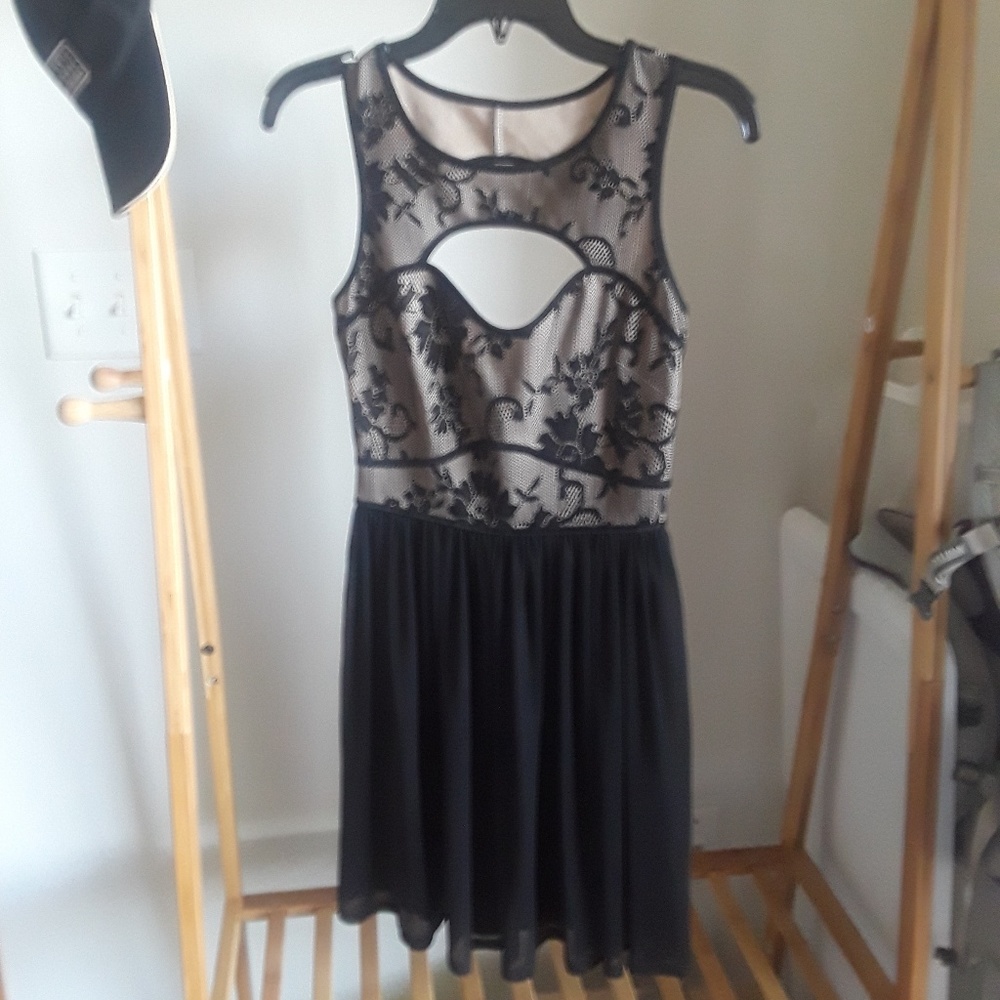 Black and tan semiformal dress